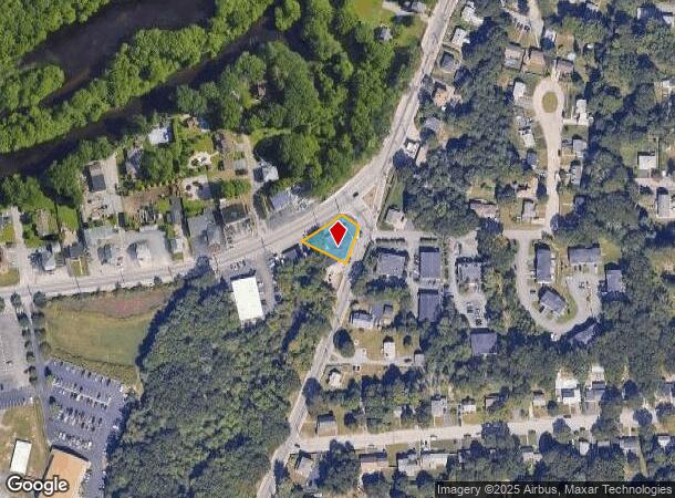  2 Tiogue Ave, West Warwick, RI Parcel Map