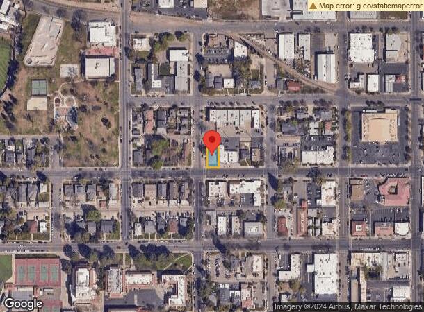  822 W Center Ave, Visalia, CA Parcel Map