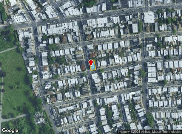  6745 75Th St, Middle Village, NY Parcel Map