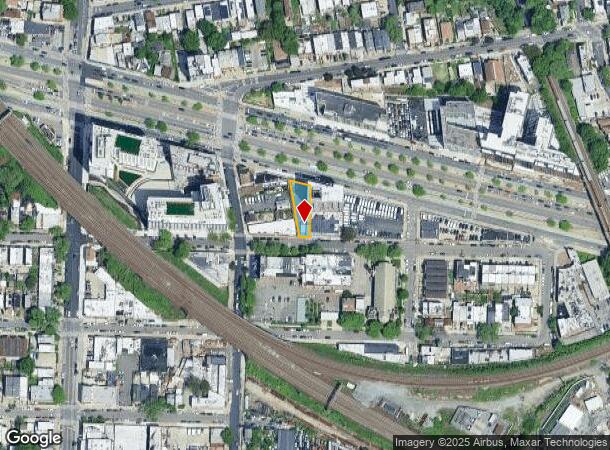  7020 Queens Blvd, Woodside, NY Parcel Map