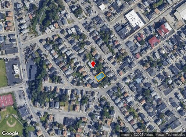  679 Pine St, Central Falls, RI Parcel Map