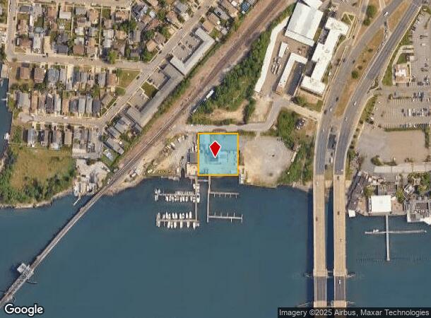15 Railroad Pl, Island Park, NY Parcel Map