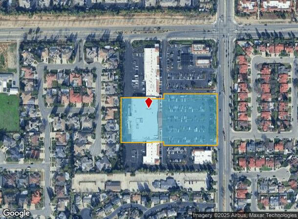  8805 N Cedar Ave, Fresno, CA Parcel Map