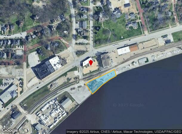  1201 E River Dr, Davenport, IA Parcel Map