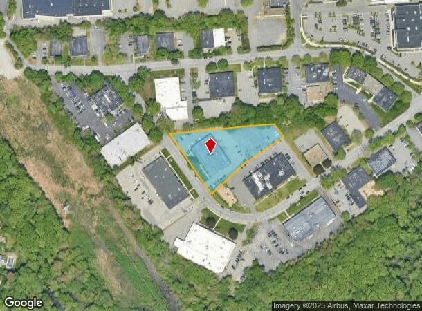  4 Strathmore Rd, Natick, MA Parcel Map