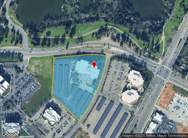 10 E River Park Pl E, Fresno, CA Parcel Map