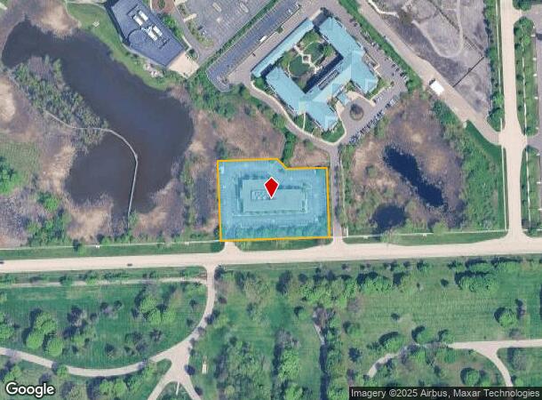 25900 W 11 Mile Rd, Southfield, MI Parcel Map