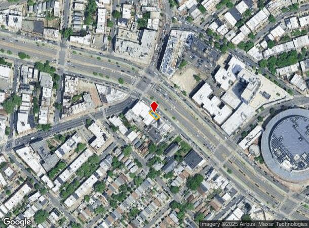  8610 Queens Blvd, Elmhurst, NY Parcel Map