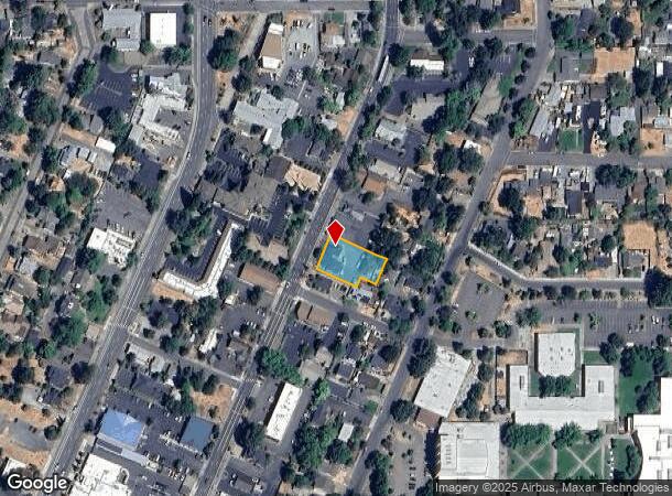  831 Ne 7Th St, Grants Pass, OR Parcel Map