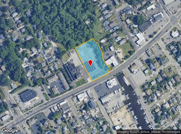 100 E Montauk Hwy, Lindenhurst, NY Parcel Map