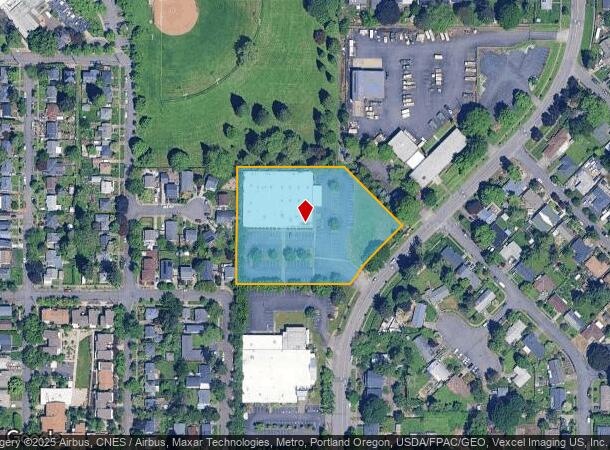  8725 N Chautauqua Blvd, Portland, OR Parcel Map