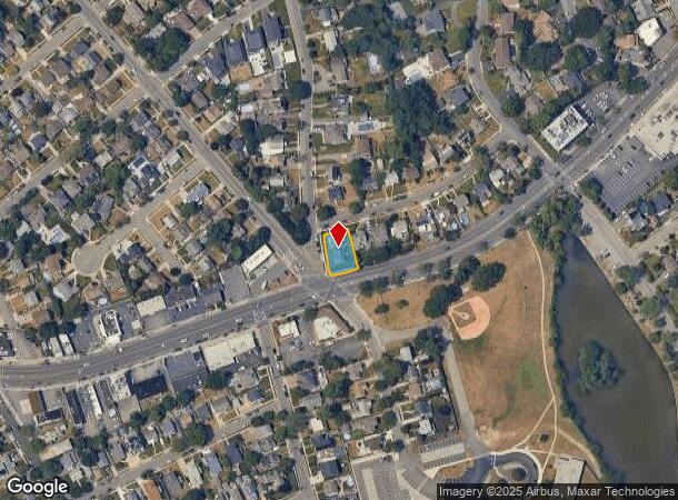 2565 Beverly Rd, Merrick, NY Parcel Map