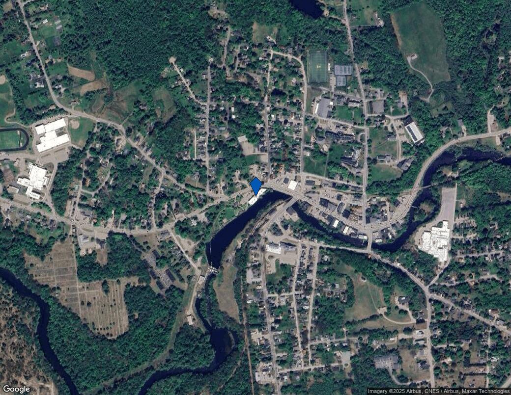 322 W Main St, Tilton, NH, 03276 Retail Space For Lease