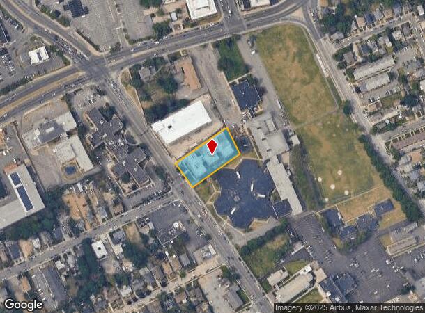 54 Greenwich St, Hempstead, NY 11550 - Property Record | LoopNet