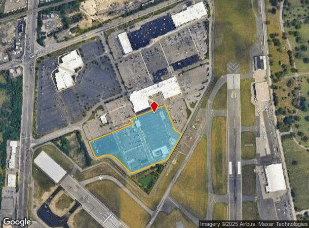  202 Airport Plz, Farmingdale, NY Parcel Map