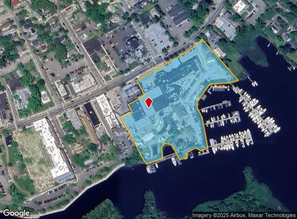 431 E Main St, Riverhead, NY Parcel Map