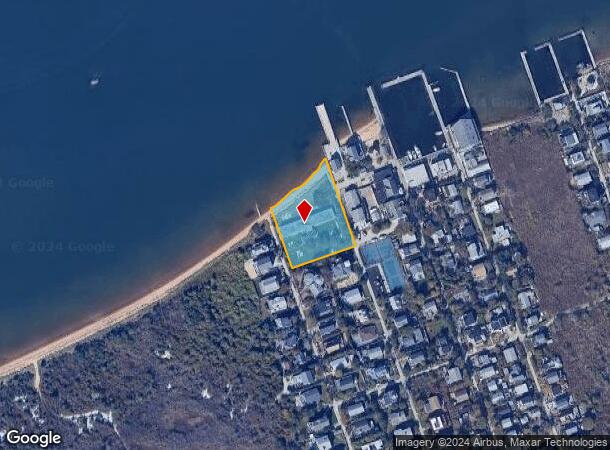  110 W Lighthouse Prm Walk, Bay Shore, NY Parcel Map