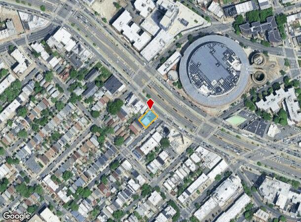 8718 Queens Blvd, Elmhurst, NY Parcel Map