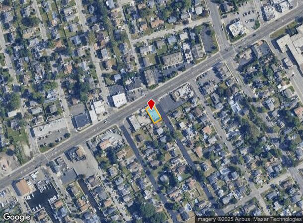 427 W Montauk Hwy, Lindenhurst, NY Parcel Map
