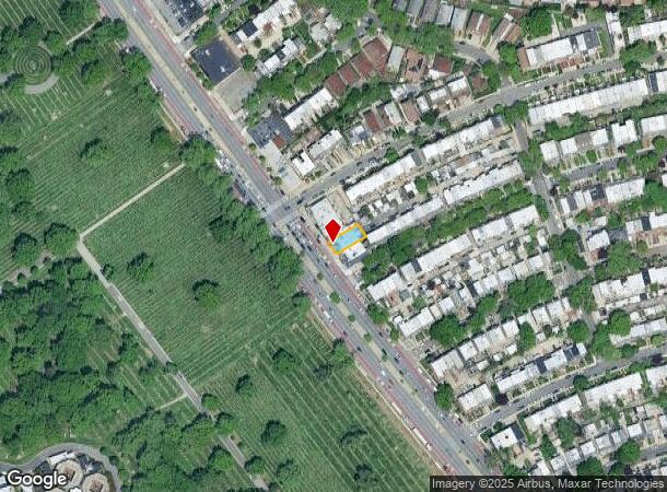 6611 Woodhaven Blvd, Rego Park, NY Parcel Map