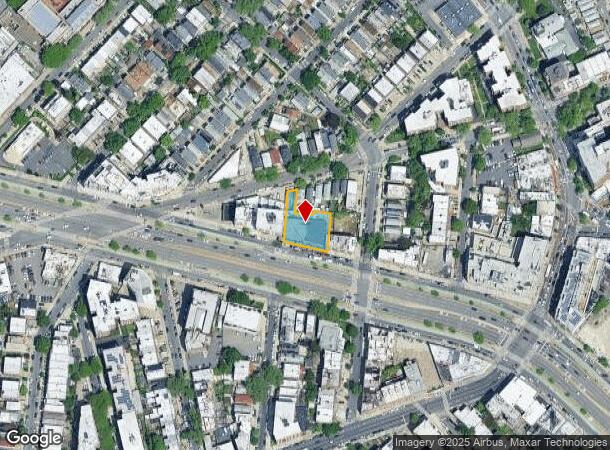  8233 Queens Blvd, Elmhurst, NY Parcel Map