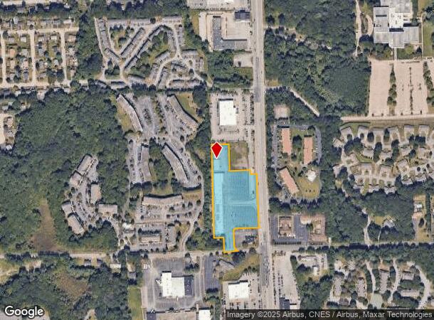 679 Quaker Ln, West Warwick, RI Parcel Map