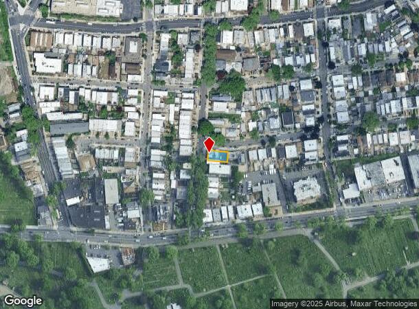 6653 71St St, Middle Village, NY Parcel Map