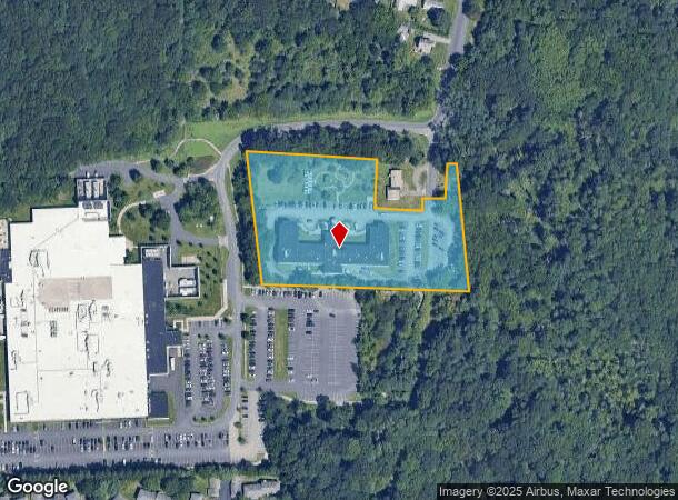  135 Tripps Ln, Riverside, RI Parcel Map