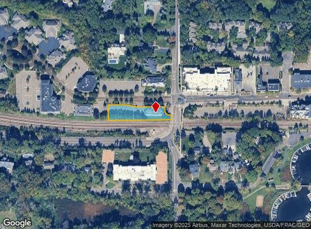 100 Lake St W, Wayzata, MN Parcel Map