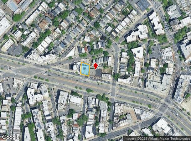  8225 Queens Blvd, Elmhurst, NY Parcel Map
