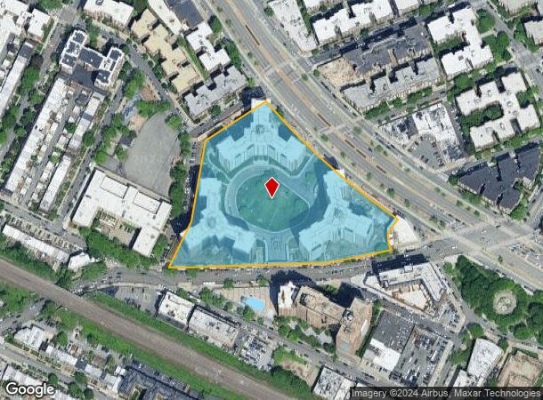  10420 Queens Blvd, Forest Hills, NY Parcel Map