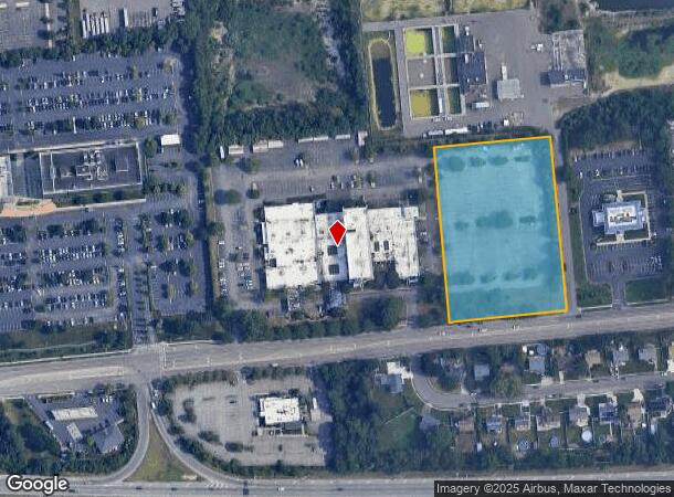  110 Motor Pkwy, Hauppauge, NY Parcel Map