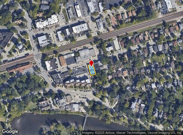  33 E Quincy St, Riverside, IL Parcel Map