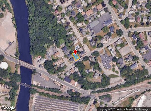 563 Blackstone St, Woonsocket, RI Parcel Map
