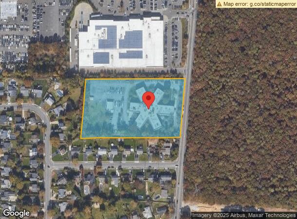  300 Broadway Ave, Sayville, NY Parcel Map