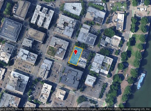 230 Sw 2Nd Ave, Portland, OR Parcel Map