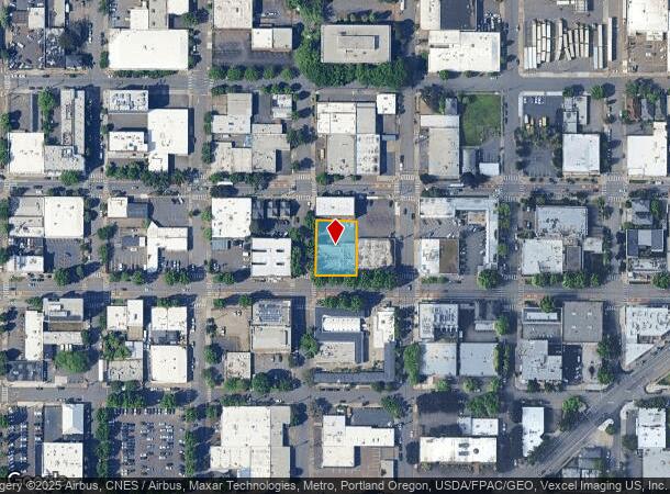  811 E Burnside St, Portland, OR Parcel Map