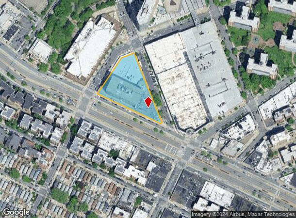  9525 Queens Blvd, Rego Park, NY Parcel Map