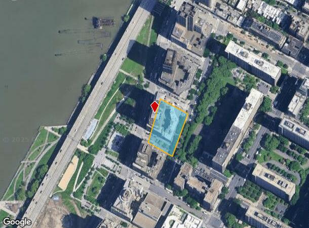  160 Riverside Blvd, New York, NY Parcel Map