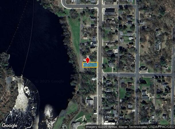 307 N Washington St, Saint Croix Falls, WI Parcel Map