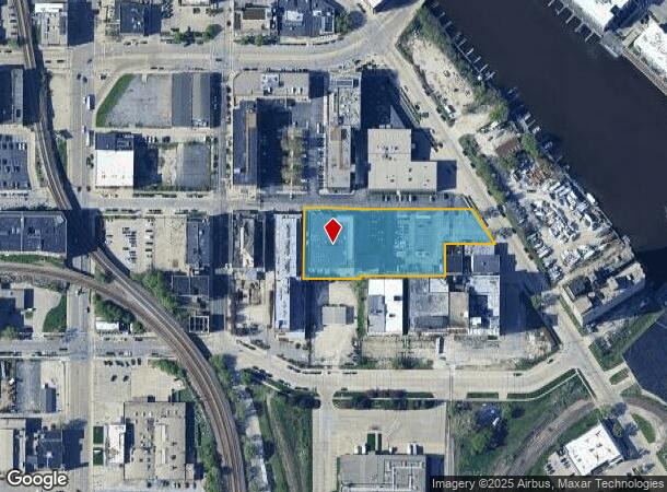 221 E Oregon St, Milwaukee, WI Parcel Map