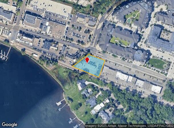  810 Lake St E, Wayzata, MN Parcel Map