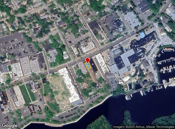 313 E Main St, Riverhead, NY Parcel Map