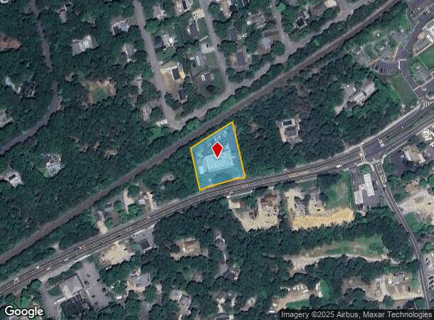 211 E Montauk Hwy, Hampton Bays, NY Parcel Map