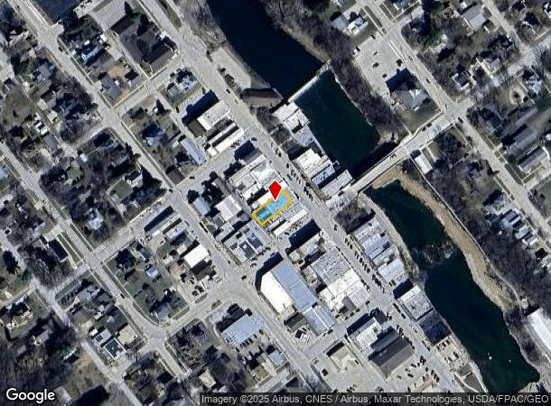 111 N Main St, Elkader, IA Parcel Map