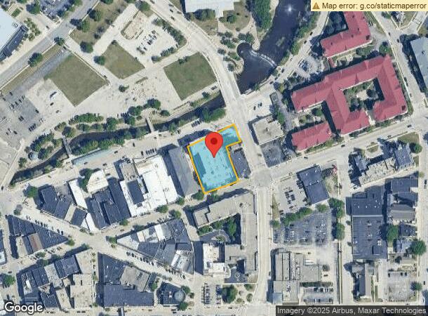  220 W Main St, Waukesha, WI Parcel Map