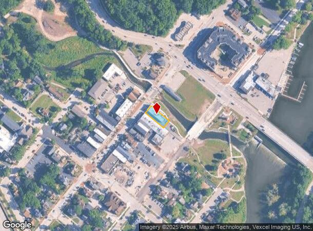 107 S Main St, Algonquin, IL Parcel Map