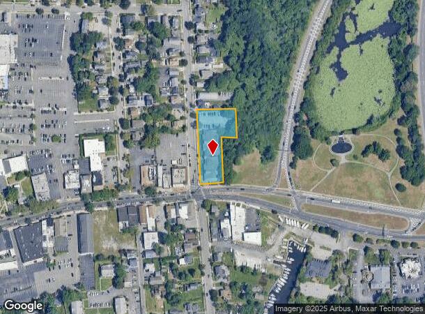 233 E Main St, Babylon, NY Parcel Map