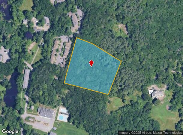  595 Beaver St, Waltham, MA Parcel Map
