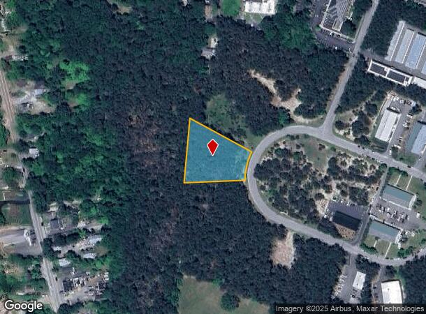 8 Enterprise Zone Dr, Riverhead, NY Parcel Map